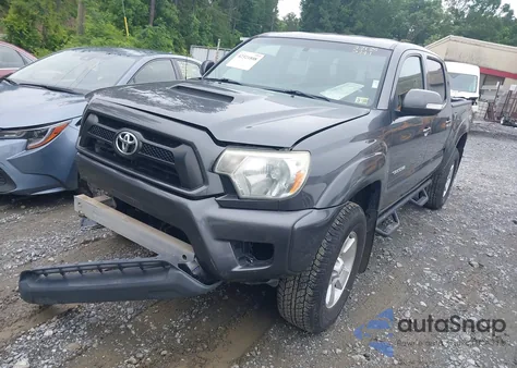 2015 Toyota Tacoma Prerunner V6 z USA, uszkodzony, nr VIN 5TFJU4GN4FX080341